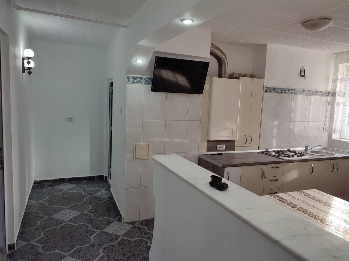 Lafru Zarnesti Exterior foto